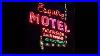 Electric_Nostalgia_Exploring_Vintage_Neon_Signs_01_qj