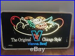 VIENNA BEEF Light Up Sign Tecart 1990 Original Chicago Style Hot Dog Neon Vtg