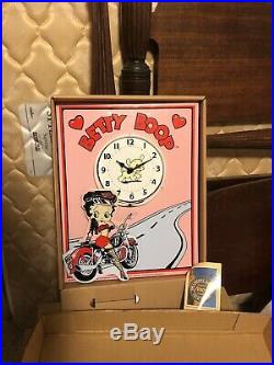 VINTAGE Betty Boop Neon Clock Sign