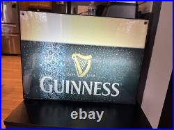 VINTAGE GUINNESS PINT BEER BAR NEON SIGN LIGHT BOX RARE EUC. Works