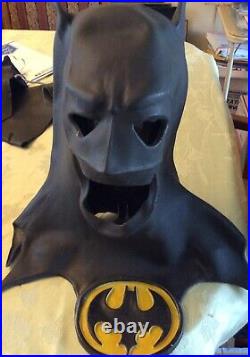Vintage Batman Neon Light Up Sign & 1989 Batman Keaton Mask With Arm Guards