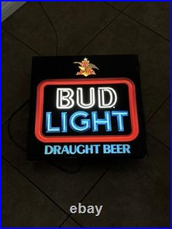 Vintage Bud Light Neon Light-Up Bar Wall Sign Chain Pull