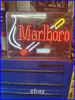 Vintage Marlboro Cigarettes Philip Morris Neon Sign