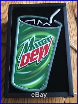 Vintage Mountain DEW Hanging Light Up Sign Pepsi Co Soda Pop Network Display Inc