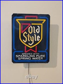 Vintage Old Style Beer Sign Neon Light Awesome For Bar/ Man Cave. Lights Up Vintage Old Style Beer Sign Neon Light Awesome For Bar/ Man Cave. Lights Up