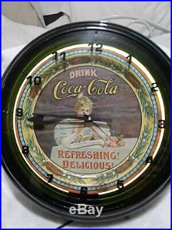 Vintage Round Neon Coca-cola Light Up Clock (battery)
